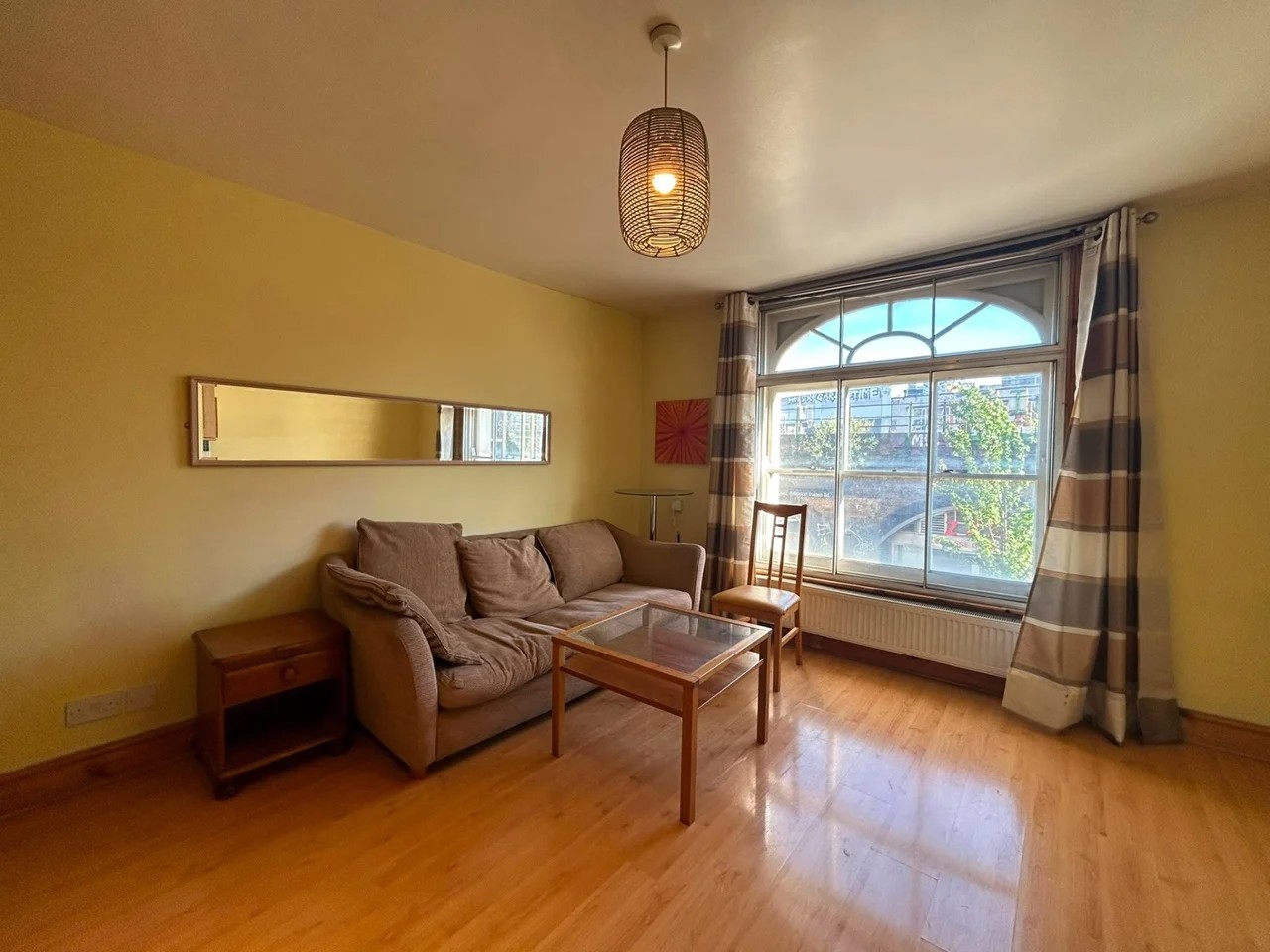 1 Bed Flat, Brixton Station Road, SW9