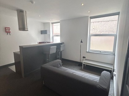 1 bed flat/apartment for rent in 1 Bed Flat, Eaton Crescent, SA1