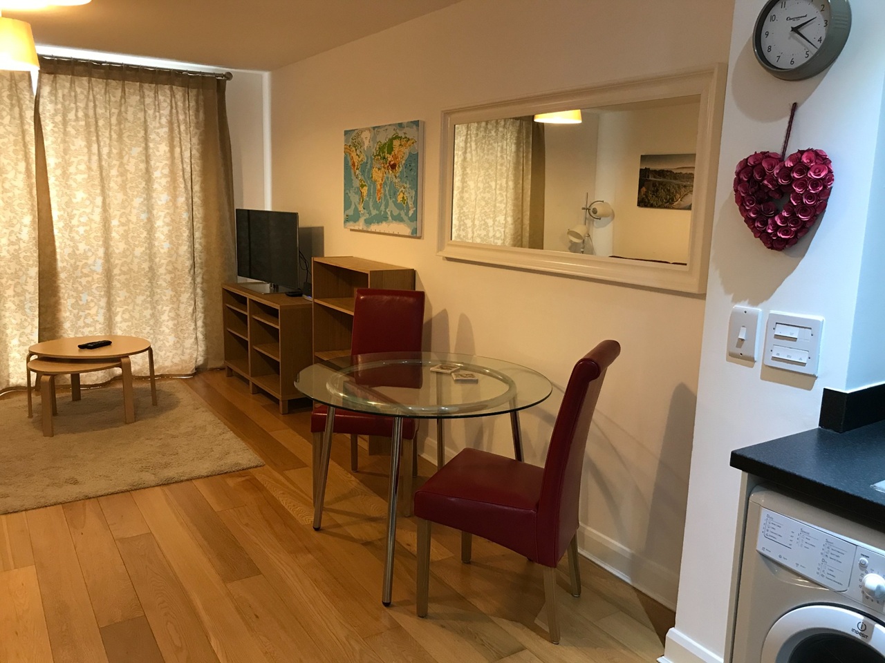 1 Bed Flat, Deanery Road, BS1