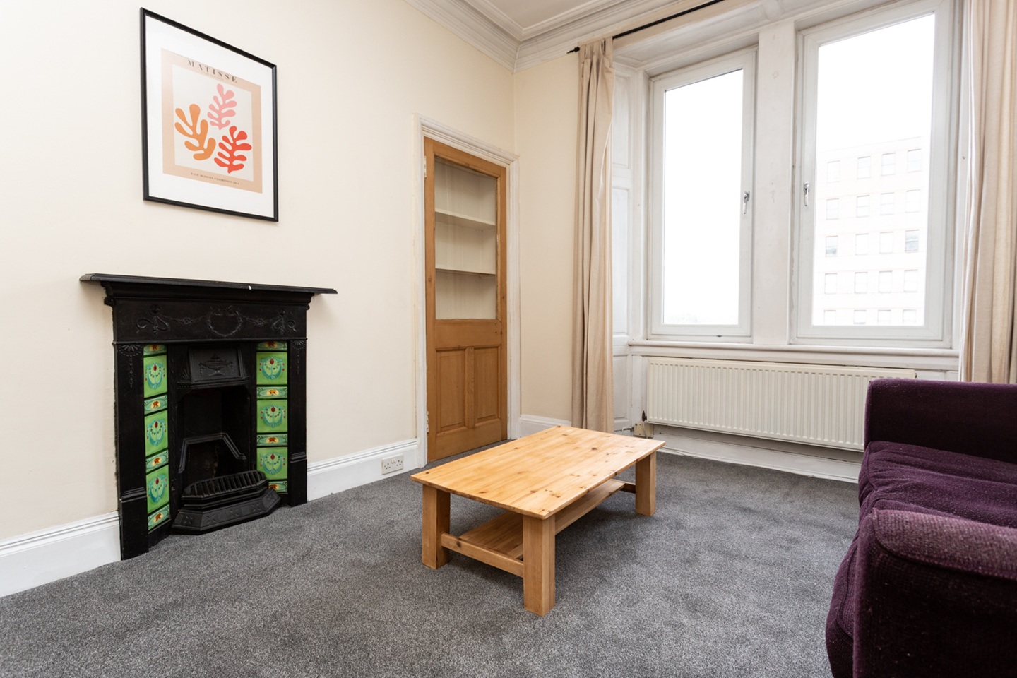 2 Bed Flat, Parsons Green Terrace, EH8 photo 2
