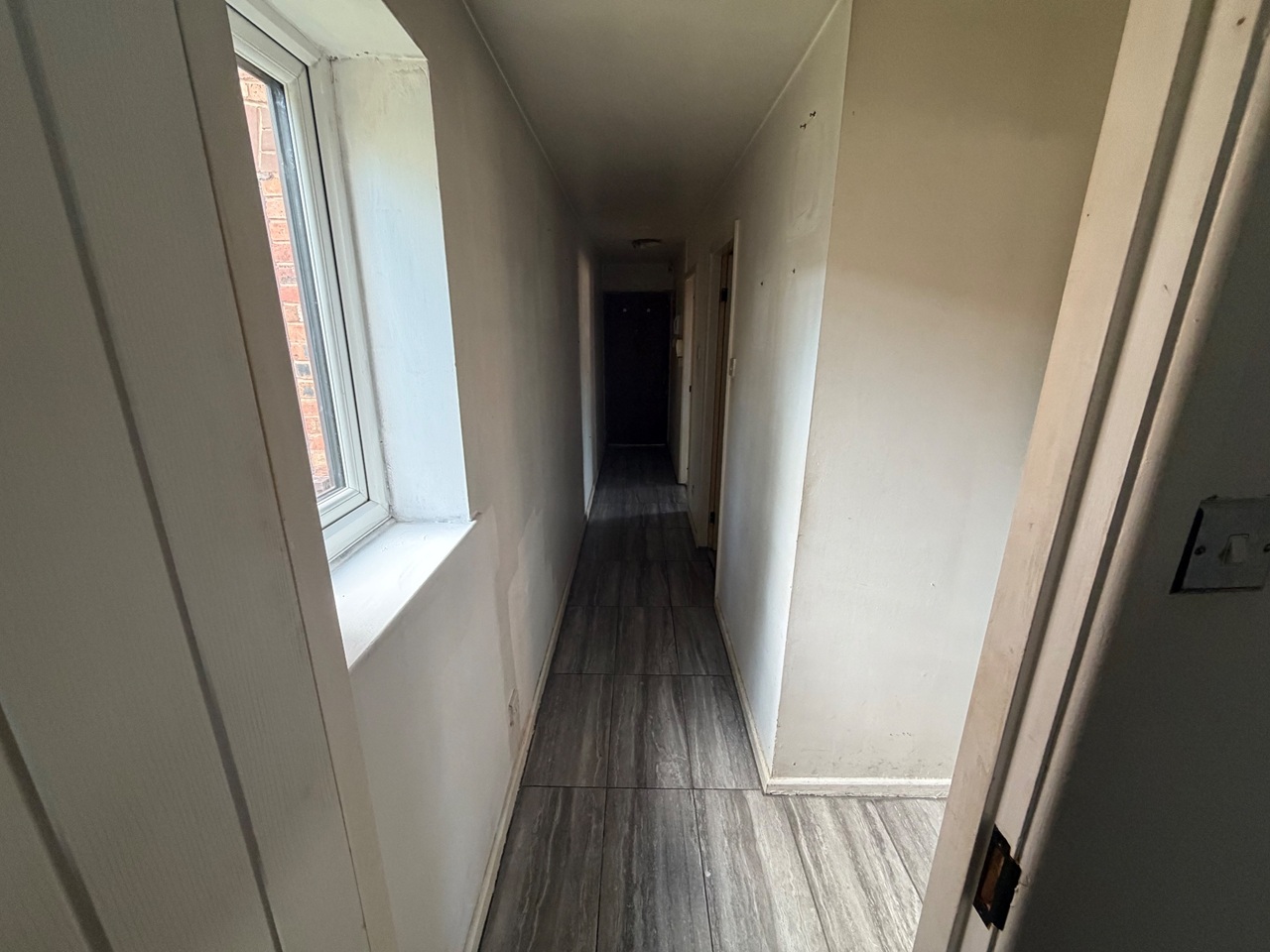 2 Bed Flat, Woodnewton Close, M18 photo 4