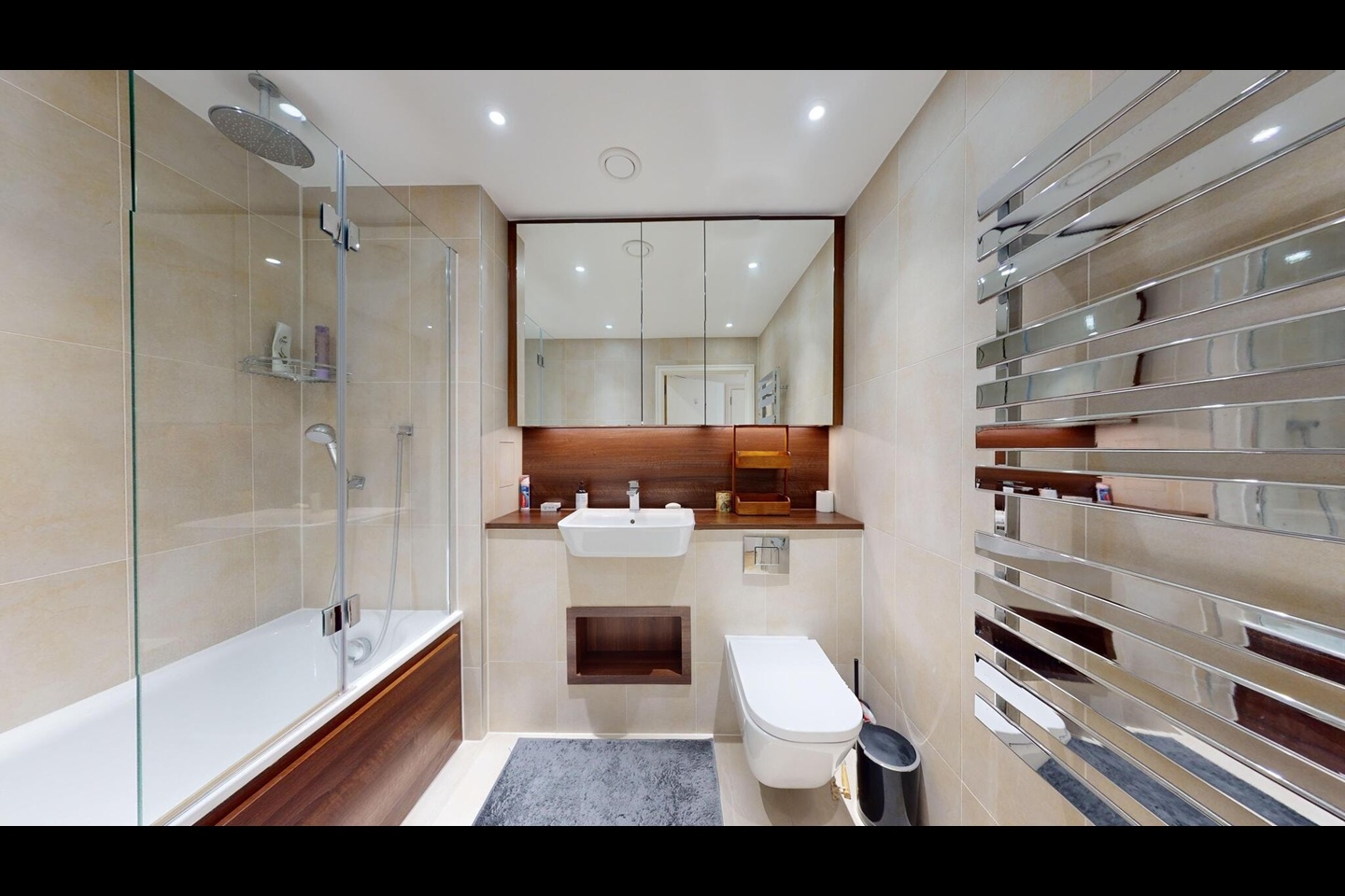 1 Bed Flat, Wandsworth Road, SW8 photo 5