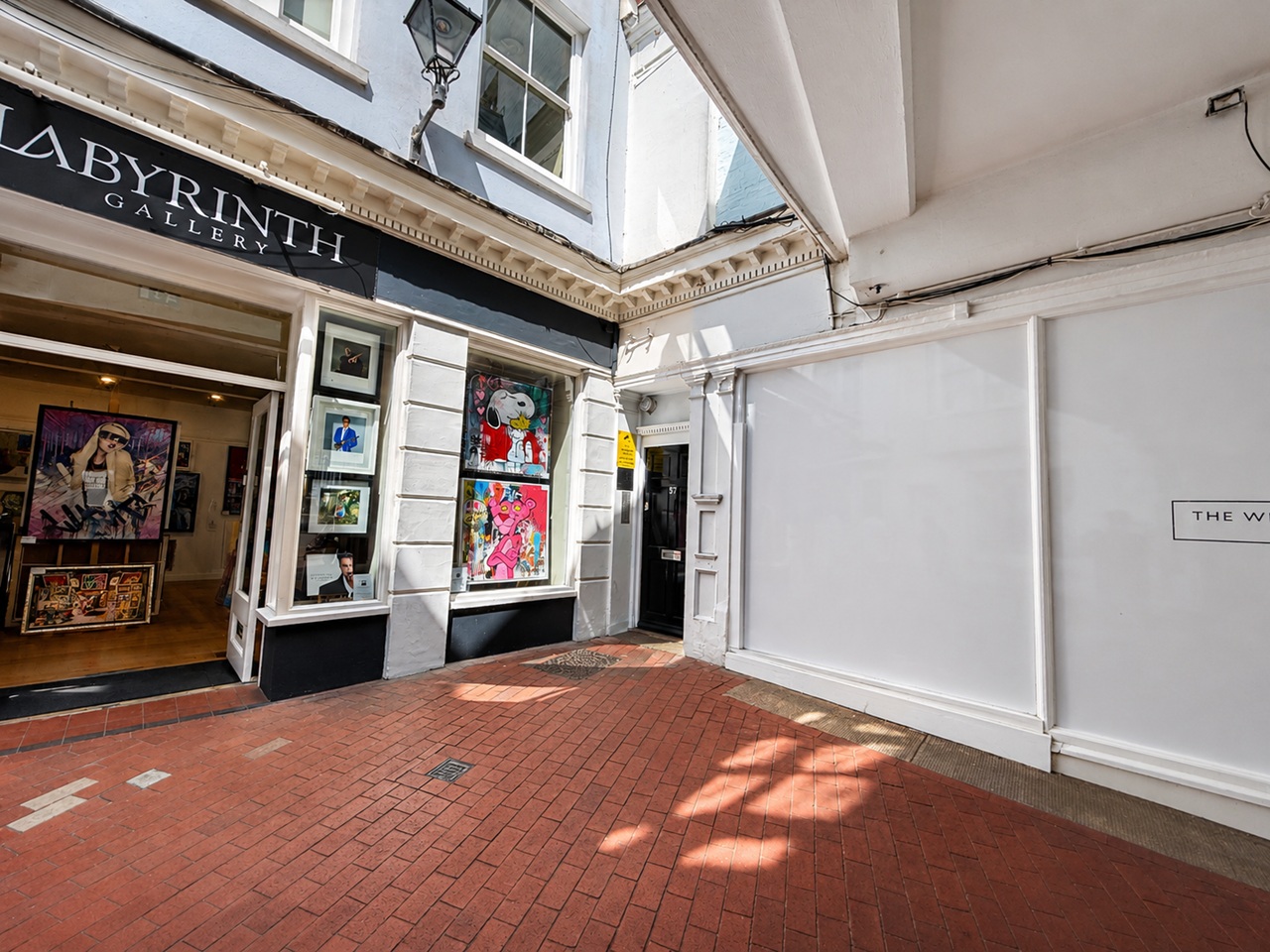 2 Bed Flat, Market St, BN1 photo 2