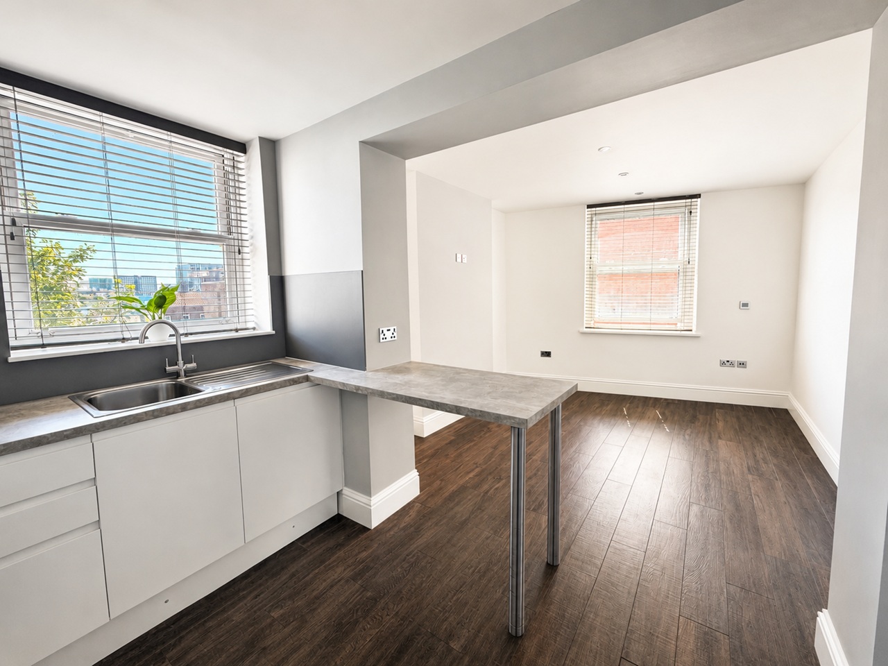 Studio Flat, Windsor Street, BN1 photo 2