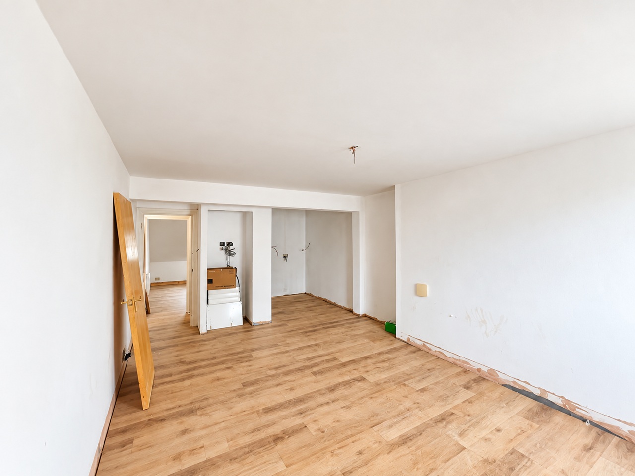 3 Bed Flat, Kings Gate, BN1