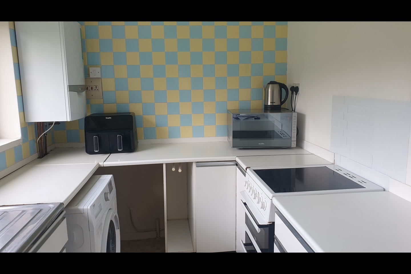 Room in a Shared Flat, Haybourne Road, BN2 photo 4