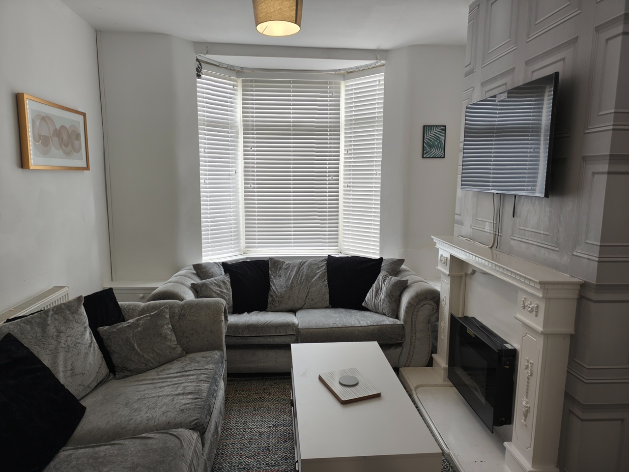 3 Bed Terraced House, Viola St, L20