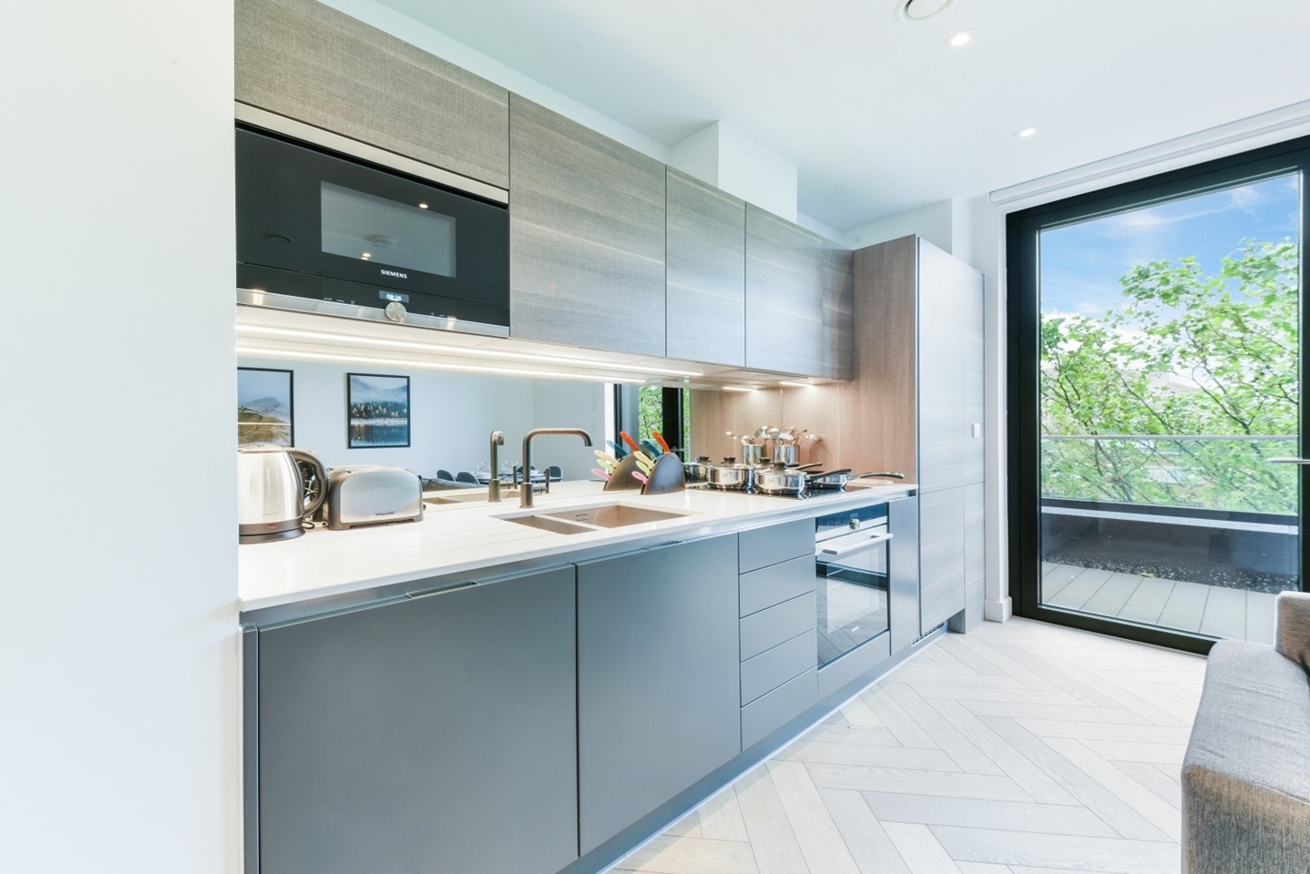 2 Bed Flat, Scawfell St, E2 photo 3