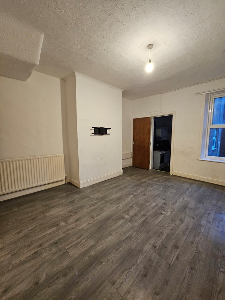 Gateshead - 2 Bed Flat, Westbourne Avenue, NE8 - To Rent Now for £575. ...