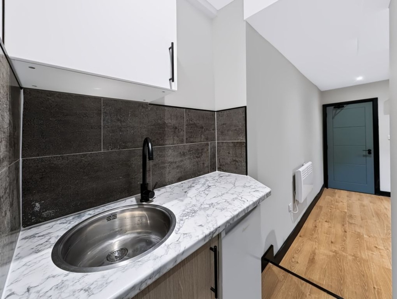 London - Studio Flat, Stoke Newington High Street, N16 - To Rent Now ...