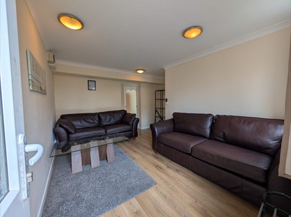 2 bed flat/apartment for rent in 2 Bed Flat, Catrin House, SA1
