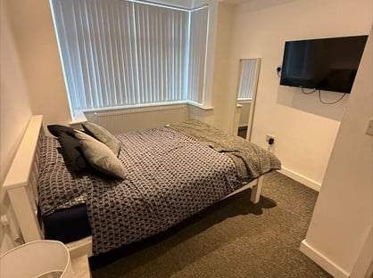 1 bed room for rent in Room in a Shared House, Kensington Avenue, WD18