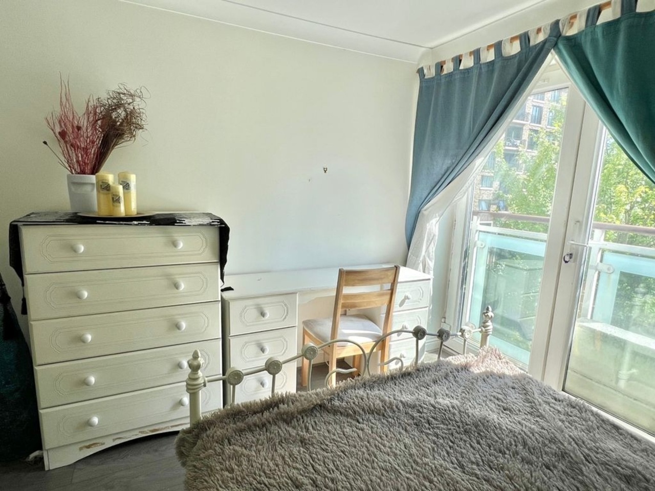 London - 1 Bed Flat, Woodland Crescent, SE16 - To Rent Now for £2,285. ...