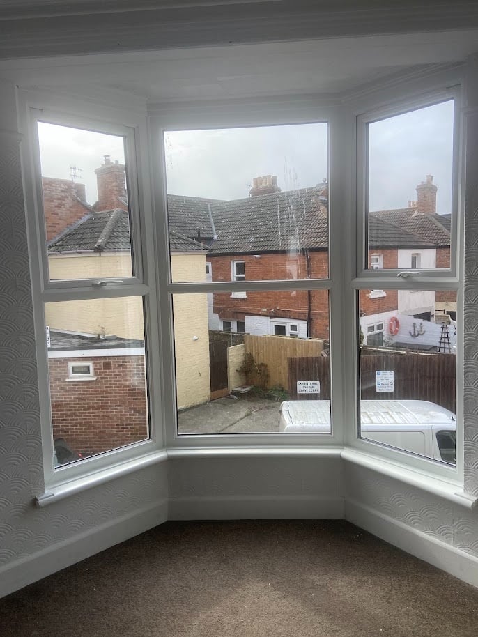Weymouth - 1 Bed Flat, Lennox St, DT4 - To Rent Now for £650.00 p/m