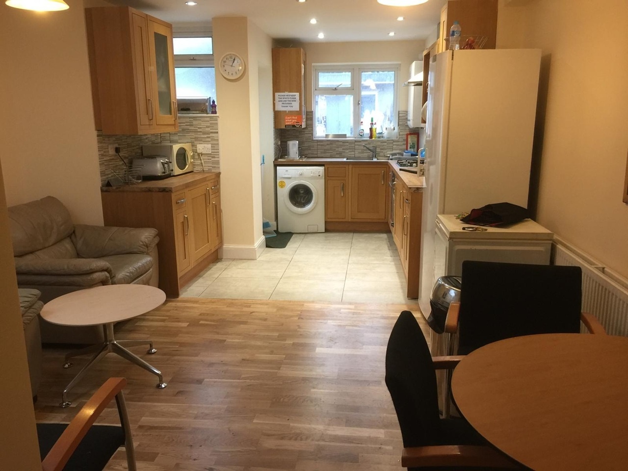 London - Room in a Shared Flat, Durnsford Road, SW19 - To Rent Now for ...