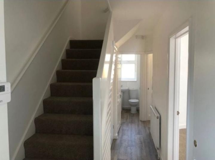 Dagenham, Essex - Room in a Shared House, Maplestead Road, RM9 - To ...