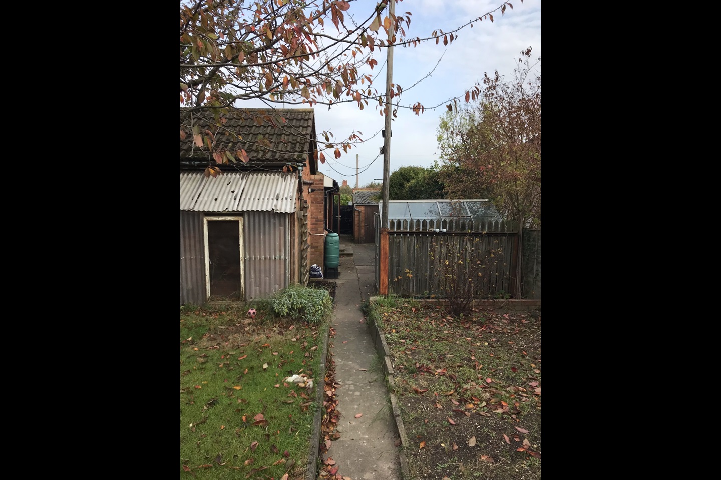 Luton 2 Bed Detached House, Hayhurst Road, LU4 To Rent Now for £