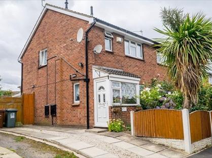 3 Bed Semi-Detached House, Grange Fields Road, LS10
