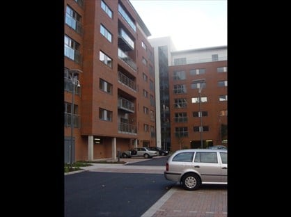2 Bed Flat, The Reach, L3