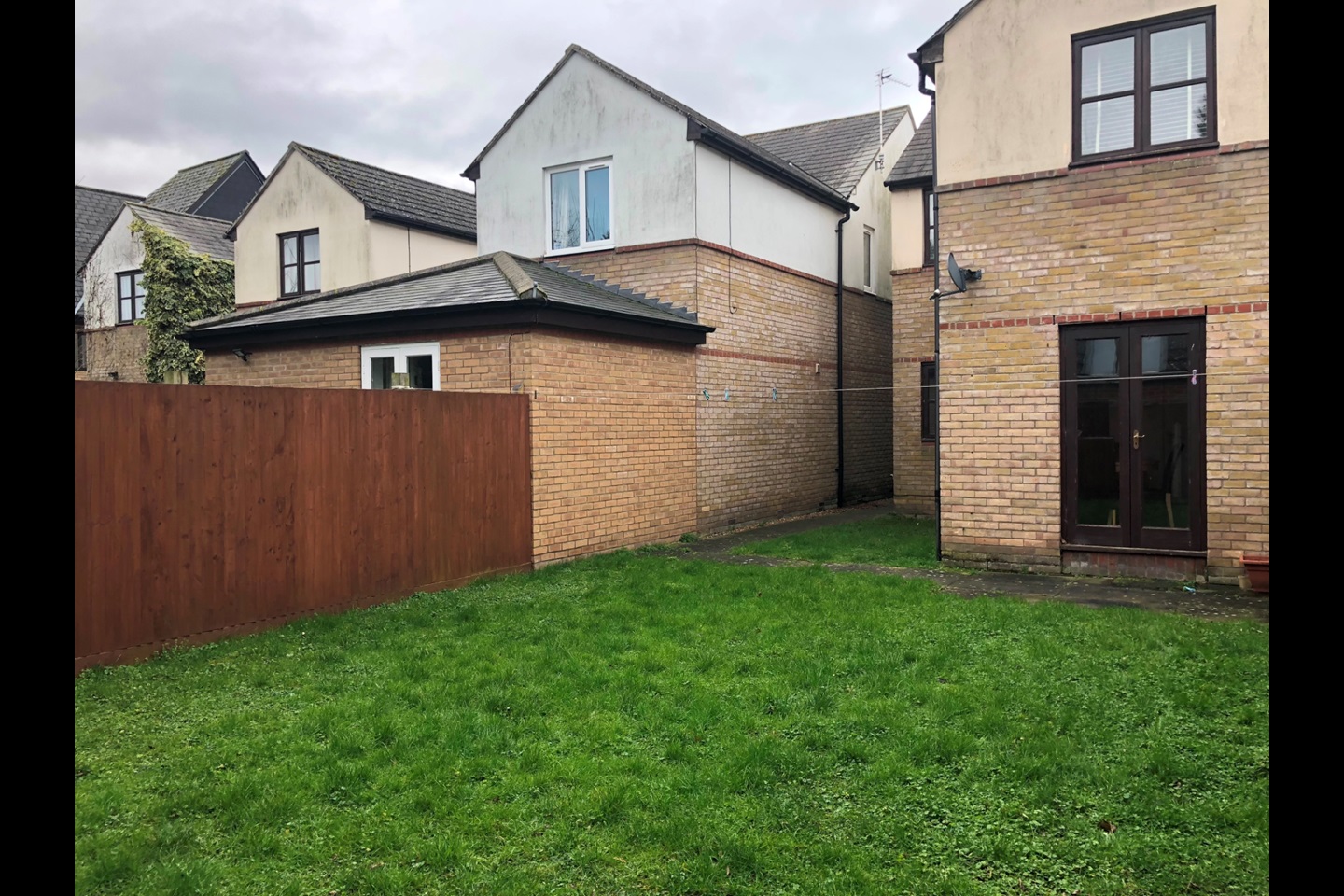 Additional image 8 of Room in a Shared House, Maio Road, CB4, N1 7GU