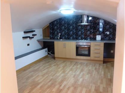 Room in a Shared Flat, Southgate, WF13