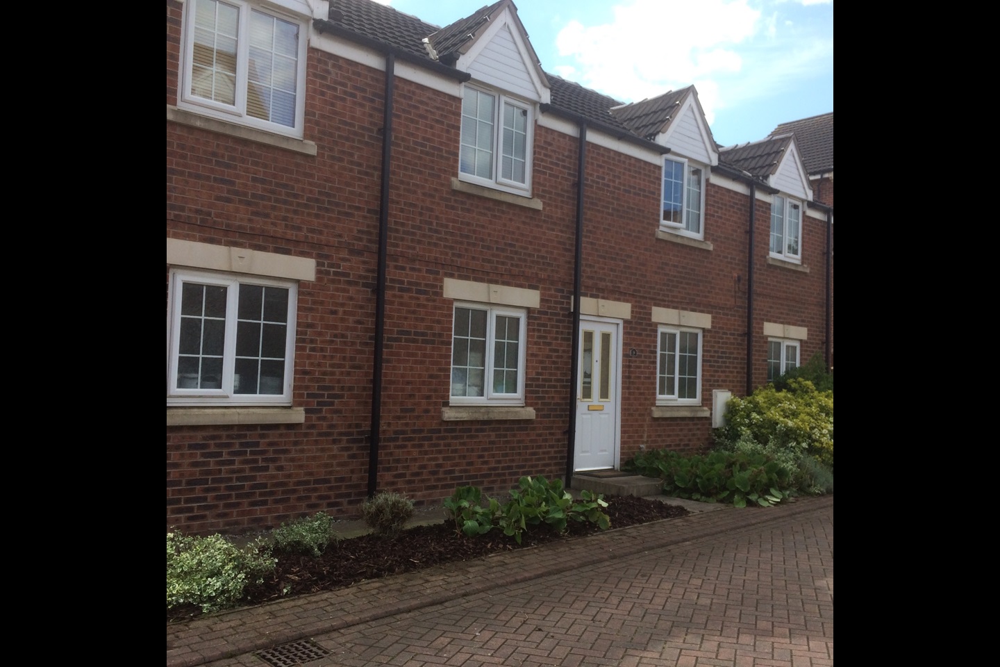 2 Bed Flat, Ironstone Drive, LS12