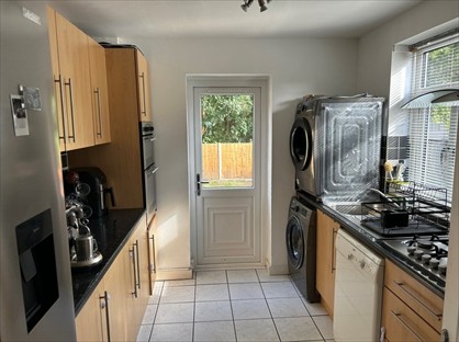 Room in a Shared House, Winton Road, RG2