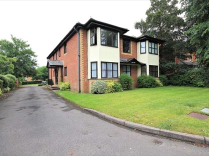 1 Bed Flat, Penlee House, GU22