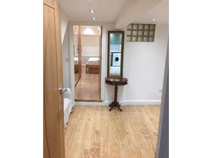 2 Bed Flat, Salusbury Road, NW6