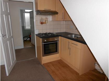 2 Bed Flat, Beacon Road, BD6