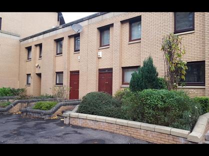 4 Bed Terraced House, Parsonage Square, G4