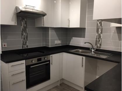 1 Bed Flat, High Street, GU15