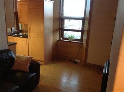 1 Bed Flat, Bane Loaning, DG1