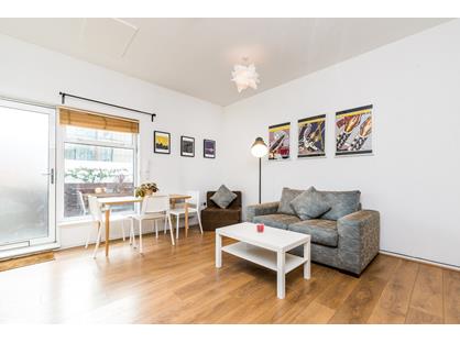 1 Bed Flat, Mowlem Street, E2