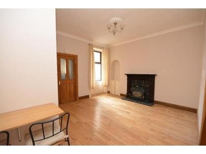 2 Bed Flat, Roxburgh Street, FK3