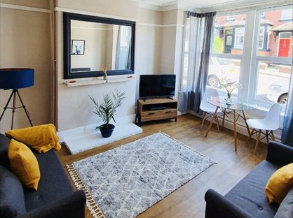 Room in a Shared House, Winston Gardens, LS6