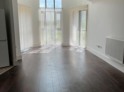 2 Bed Penthouse, Grange Farm, MK8