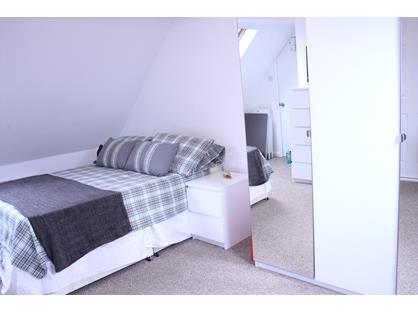 Room in a Shared House, Redwood Close, SE16
