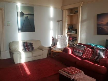 3 Bed Flat, Victoria Road, DD1