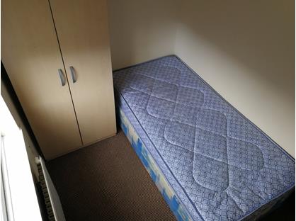 Room in a Shared House, Tootal Drive, M5