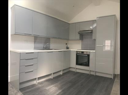 2 Bed Flat, Albert Road, GU15
