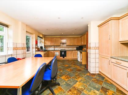 Room in a Shared House, Orchard Drive, UB8