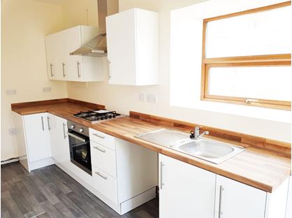 2 Bed End Terrace, Cutler Lane, OL13