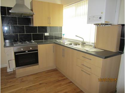 3 Bed Flat, Fraisthorpe Mead, BD2