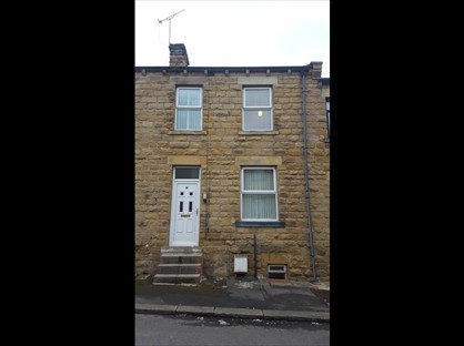 2 Bed Terraced House, Maxwell Avenue, WF17