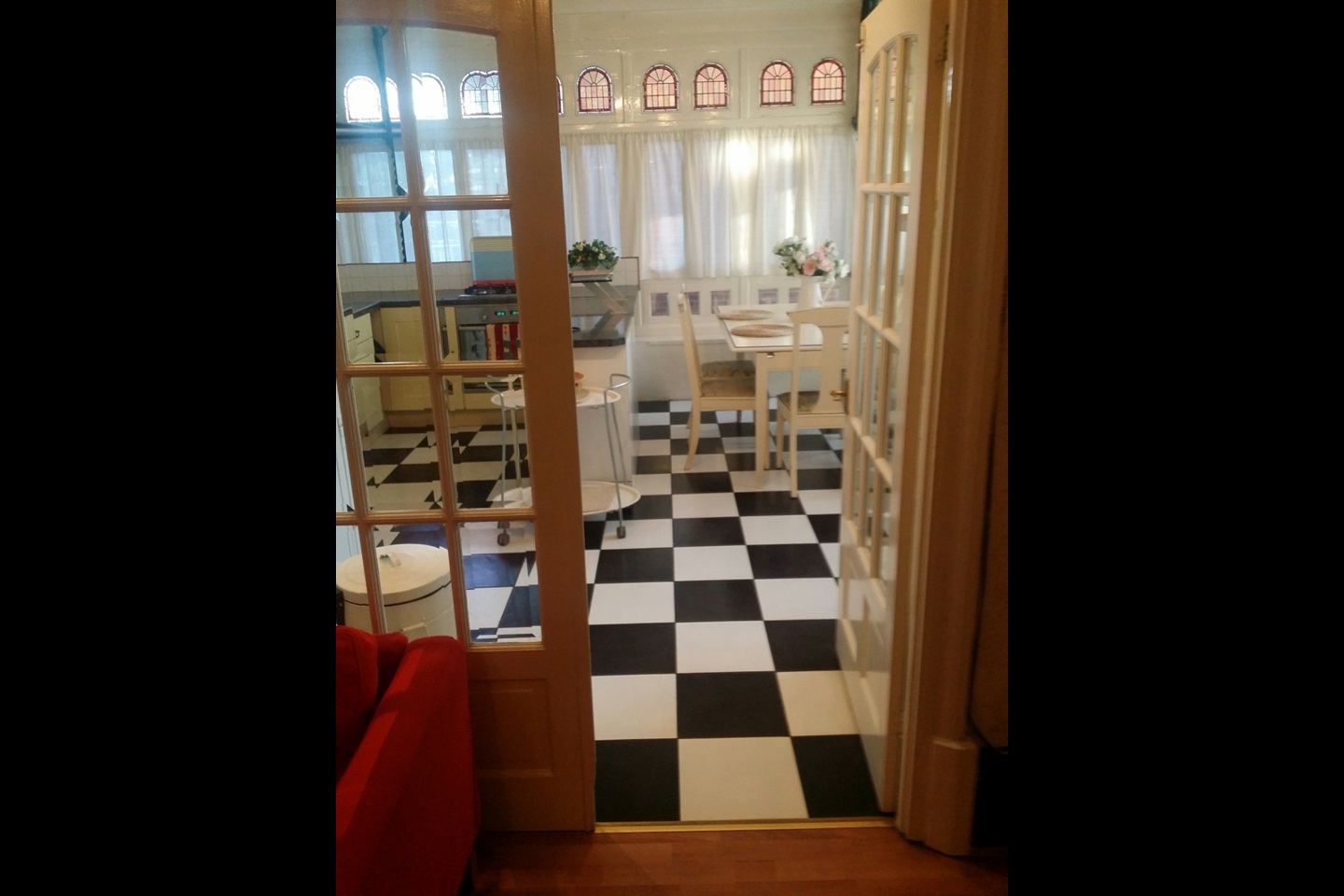 2 Bed Flat, Granville Road, LE1 photo 3
