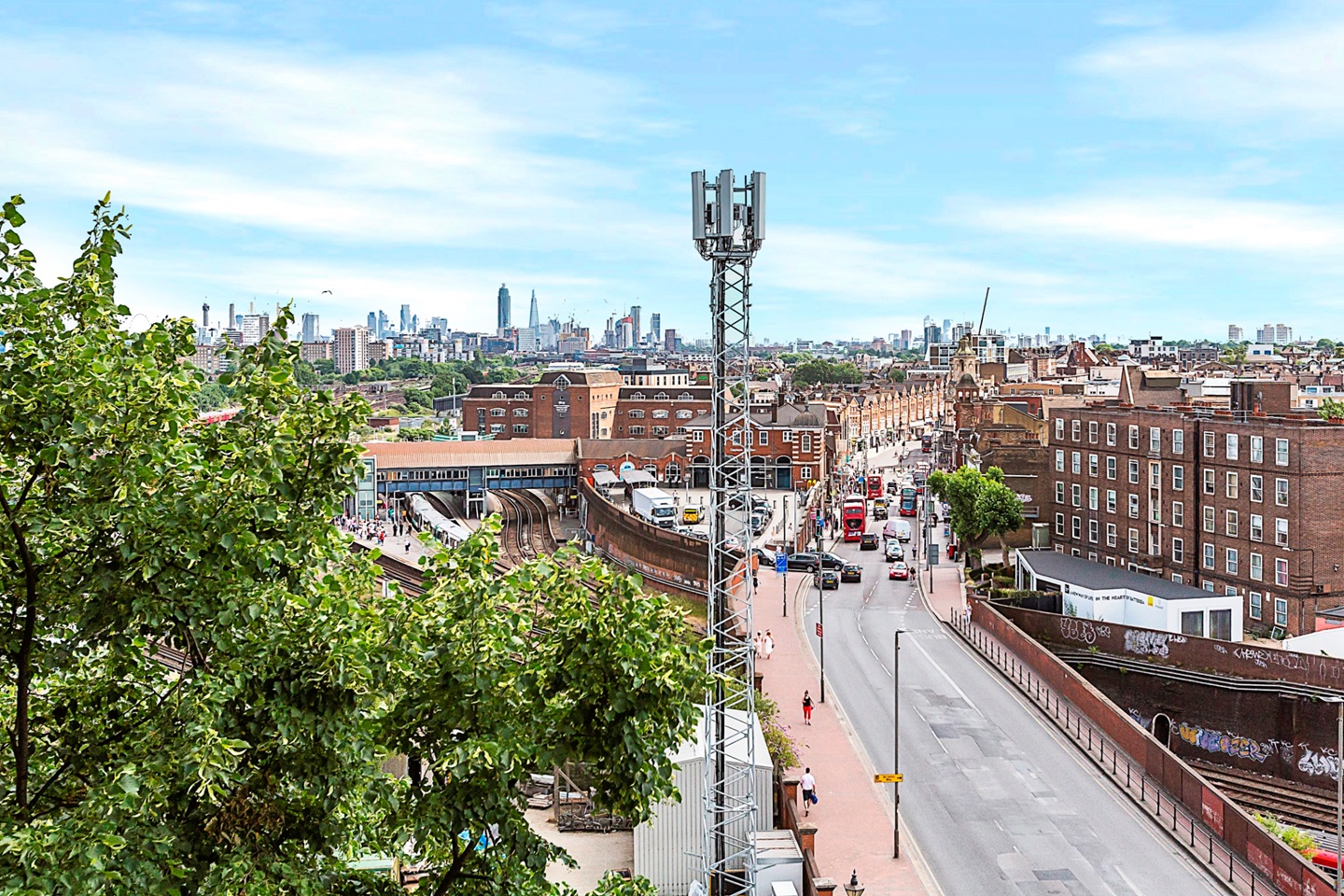 Additional image 8 of 1 Bed Flat, St. John's Hill, SW11, N1 7GU