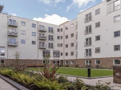 1 bed flat/apartment for rent in 1 Bed Flat, Austen House, GU1