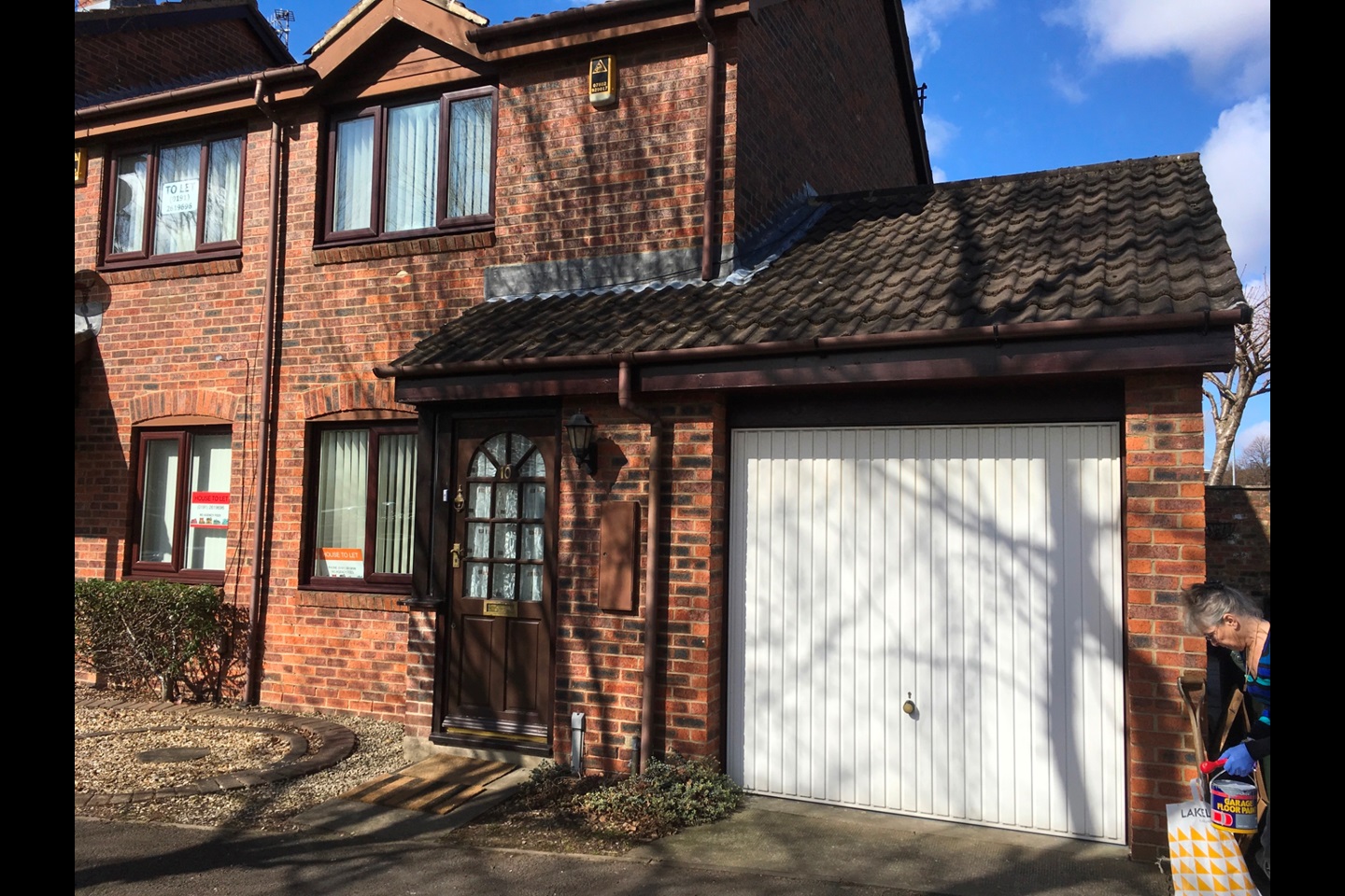 2 Bed End Terrace, Hunters Place, NE2
