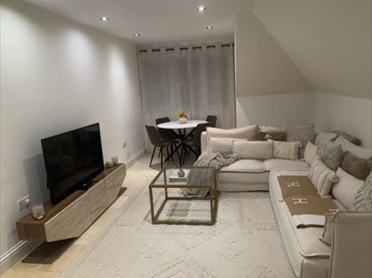 1 Bed Flat, Heronsgate, HA8